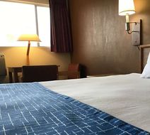 Travelodge by Wyndham Powell Room