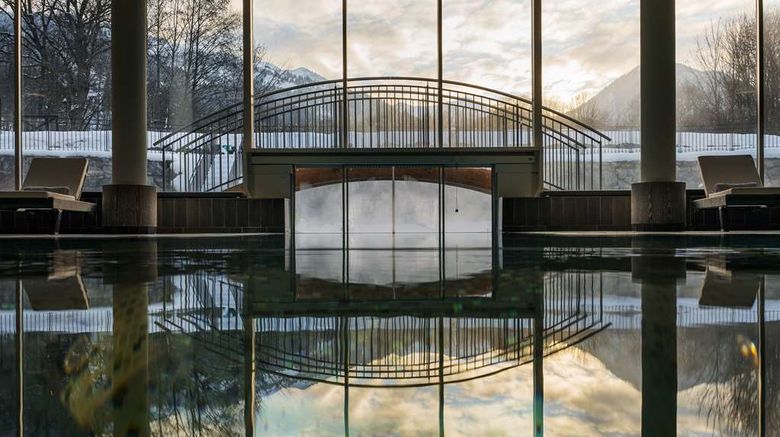 <b>Grand Tirolia Hotel Kitzbuhel Pool</b>. Images powered by <a href="https://iceportal.shijigroup.com/" title="IcePortal" target="_blank">IcePortal</a>.