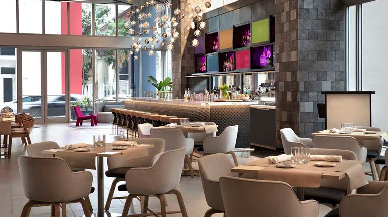<b>YotelPad Miami Restaurant</b>. Images powered by <a href="https://iceportal.shijigroup.com/" title="IcePortal" target="_blank">IcePortal</a>.
