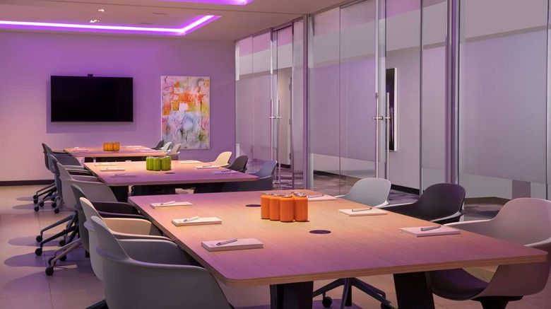 <b>Yotel Miami Meeting</b>. Images powered by <a href="https://iceportal.shijigroup.com/" title="IcePortal" target="_blank">IcePortal</a>.