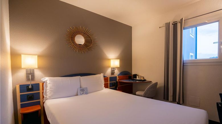 <b>Kyriad Bordeaux Sud Room</b>. Images powered by <a href="https://iceportal.shijigroup.com/" title="IcePortal" target="_blank">IcePortal</a>.