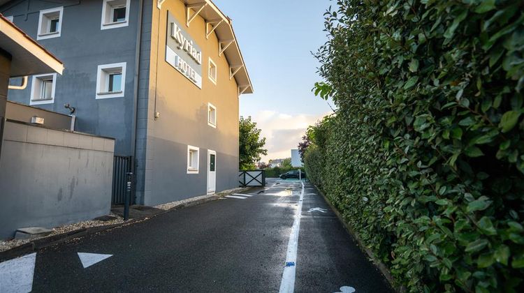 Kyriad Bordeaux Sud Exterior