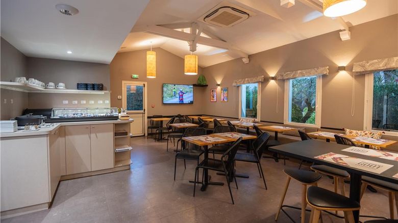 <b>Kyriad Bordeaux Sud Restaurant</b>. Images powered by <a href="https://iceportal.shijigroup.com/" title="IcePortal" target="_blank">IcePortal</a>.