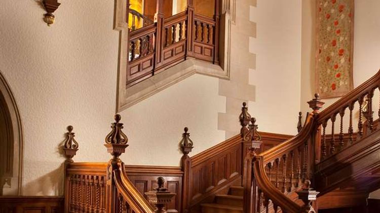 Pendley Manor Hotel Lobby