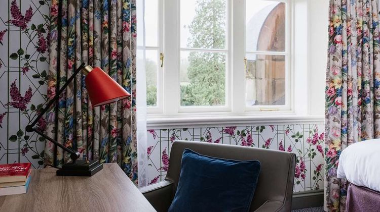 Pendley Manor Hotel Room