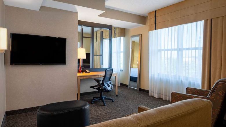 <b>Wyndham Noblesville, IN Suite</b>. Images powered by <a href="https://iceportal.shijigroup.com/" title="IcePortal" target="_blank">IcePortal</a>.