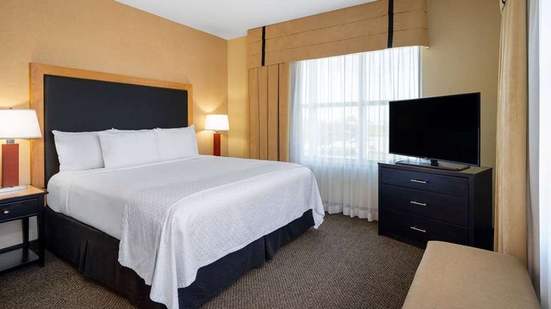 <b>Wyndham Noblesville, IN Suite</b>. Images powered by <a href="https://iceportal.shijigroup.com/" title="IcePortal" target="_blank">IcePortal</a>.