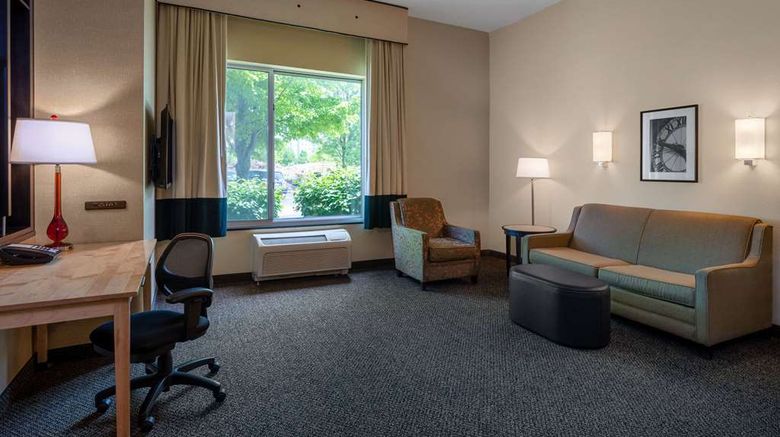 <b>Wyndham Noblesville, IN Room</b>. Images powered by <a href="https://iceportal.shijigroup.com/" title="IcePortal" target="_blank">IcePortal</a>.