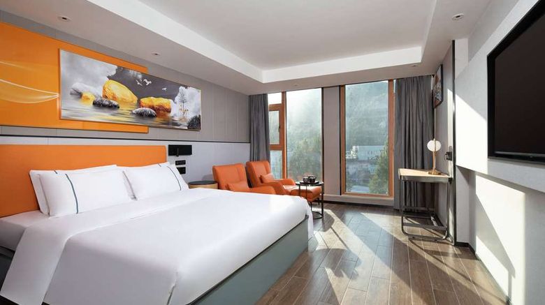 <b>Microtel by Wyndham Huangshan Tangkou Room</b>. Images powered by <a href="https://iceportal.shijigroup.com/" title="IcePortal" target="_blank">IcePortal</a>.