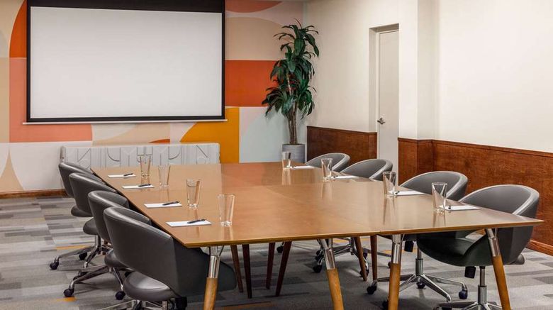 <b>The Orbit Hotel, Trademark Collection Meeting</b>. Images powered by <a href="https://iceportal.shijigroup.com/" title="IcePortal" target="_blank">IcePortal</a>.