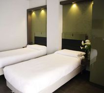 Hotel Palace Room