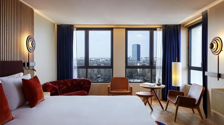SO/Paris Suite