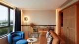<b>SO/Paris Room</b>. Images powered by <a href="https://iceportal.shijigroup.com/" title="IcePortal" target="_blank">IcePortal</a>.