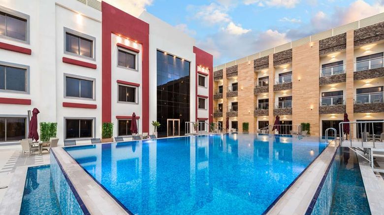 <b>Best Western Plus Al Qurayyat City Cente Pool</b>. Images powered by <a href="https://iceportal.shijigroup.com/" title="IcePortal" target="_blank">IcePortal</a>.