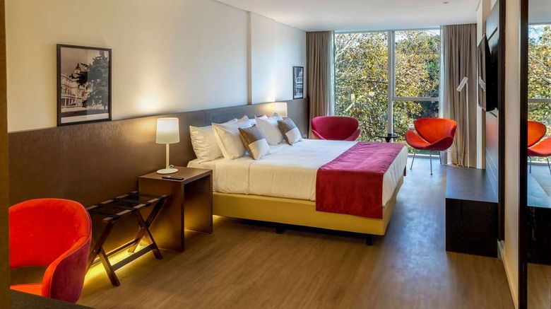 <b>Dazzler by Wyndham La Plata Room</b>. Images powered by <a href="https://iceportal.shijigroup.com/" title="IcePortal" target="_blank">IcePortal</a>.