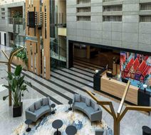 Wyndham Wroclaw Old Town Lobby