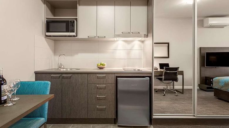 <b>Hudson Berrimah Suite</b>. Images powered by <a href="https://iceportal.shijigroup.com/" title="IcePortal" target="_blank">IcePortal</a>.