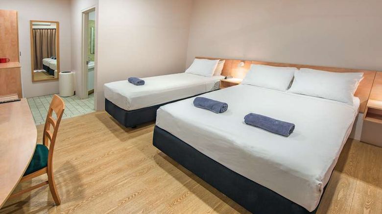 <b>Contour Hotel Room</b>. Images powered by <a href="https://iceportal.shijigroup.com/" title="IcePortal" target="_blank">IcePortal</a>.