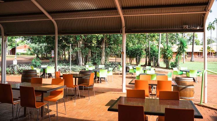Contour Hotel Restaurant