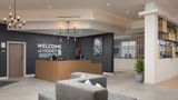 <b>Hampton Inn and Suites Downtown Lobby</b>. Images powered by <a href="https://iceportal.shijigroup.com/" title="IcePortal" target="_blank">IcePortal</a>.