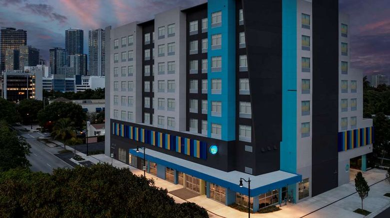 <b>Tru by Hilton Miami West Brickell Exterior</b>. Images powered by <a href="https://iceportal.shijigroup.com/" title="IcePortal" target="_blank">IcePortal</a>.