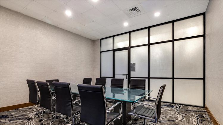 DoubleTree by Hilton Davenport Meeting