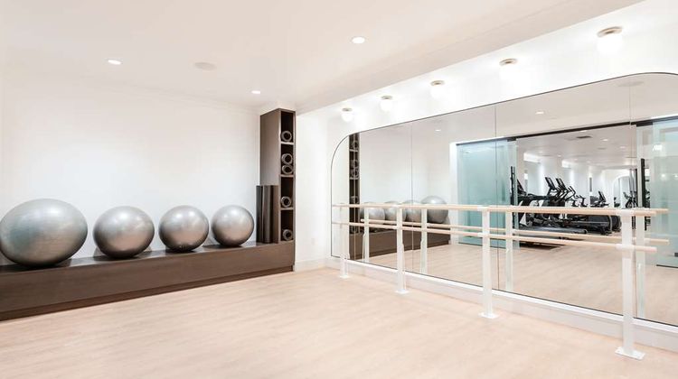 The Benson Portland Curio Coll by Hilton Health