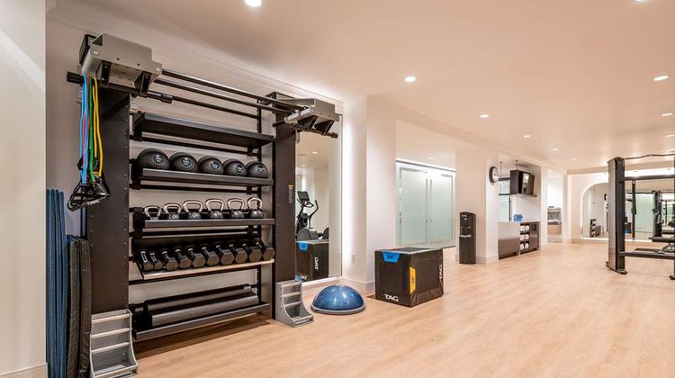 The Benson Portland Curio Coll by Hilton Health