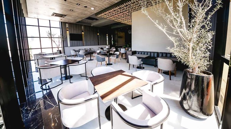 <b>Hilton Garden Inn Santiago del Estero Restaurant</b>. Images powered by <a href="https://iceportal.shijigroup.com/" title="IcePortal" target="_blank">IcePortal</a>.