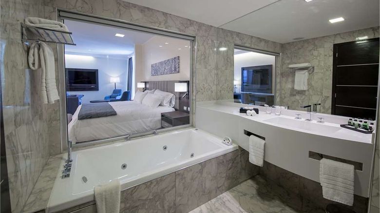 <b>Hilton Garden Inn Santiago del Estero Room</b>. Images powered by <a href="https://iceportal.shijigroup.com/" title="IcePortal" target="_blank">IcePortal</a>.