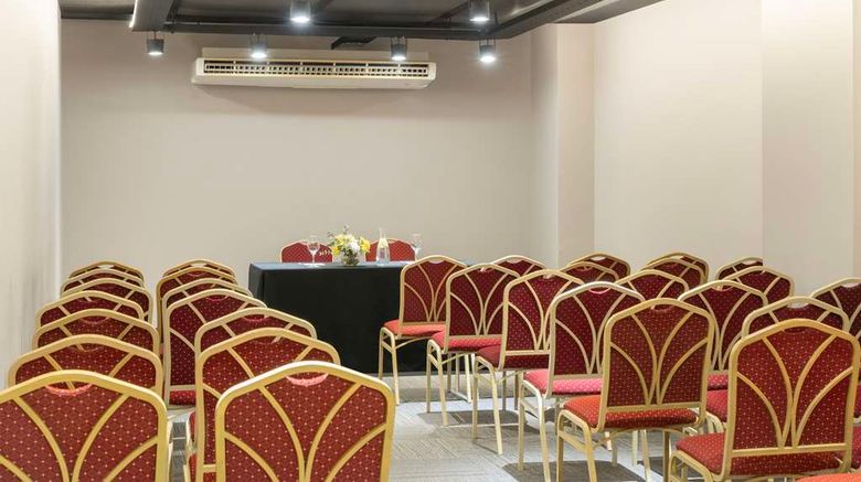 <b>NH Santiago del Estero Meeting</b>. Images powered by <a href="https://iceportal.shijigroup.com/" title="IcePortal" target="_blank">IcePortal</a>.