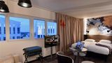 Ibis Styles Saint Nazaire Centre Gare Room