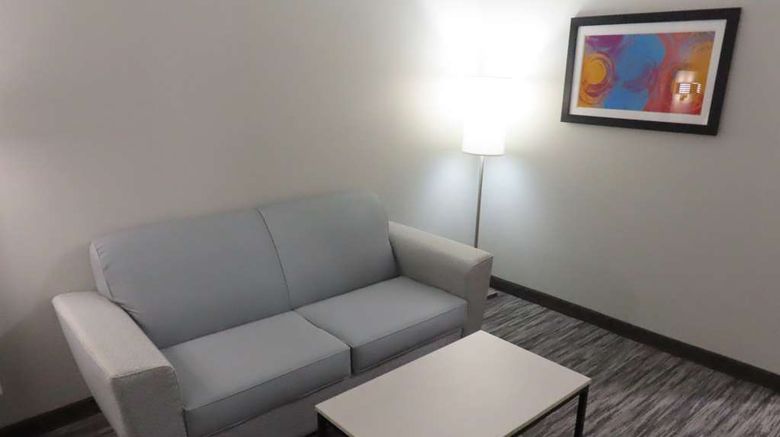 <b>Best Western Heritage Inn & Suites Suite</b>. Images powered by <a href="https://iceportal.shijigroup.com/" title="IcePortal" target="_blank">IcePortal</a>.