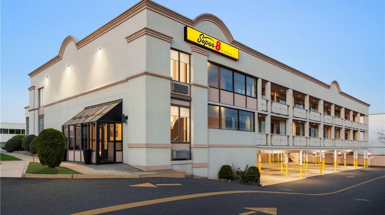 <b>Super 8 by Wyndham Meadowlands Exterior</b>. Images powered by <a href="https://iceportal.shijigroup.com/" title="IcePortal" target="_blank">IcePortal</a>.