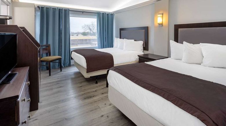 <b>Travelodge by Wyndham Sarnia Room</b>. Images powered by <a href="https://iceportal.shijigroup.com/" title="IcePortal" target="_blank">IcePortal</a>.