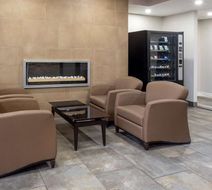 Travelodge by Wyndham Sarnia Lobby