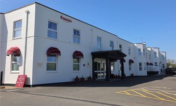 Ramada by Wyndham Cheltenham