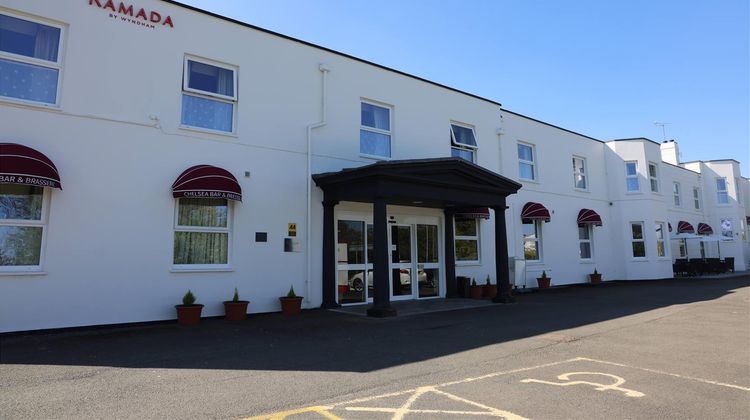 Ramada by Wyndham Cheltenham Exterior