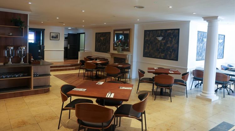 Ramada by Wyndham Cheltenham Restaurant
