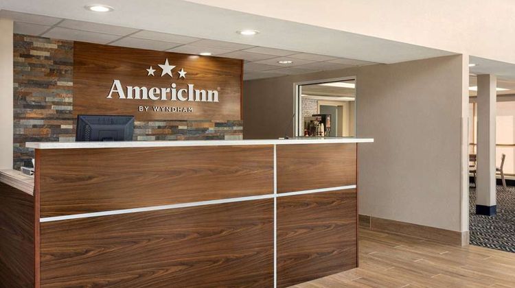 AmericInn by Wyndham & Conference Center Lobby
