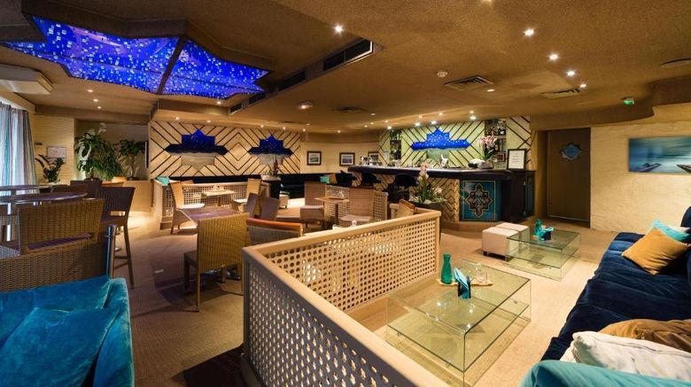 <b>Helios Hotel Restaurant</b>. Images powered by <a href="https://iceportal.shijigroup.com/" title="IcePortal" target="_blank">IcePortal</a>.