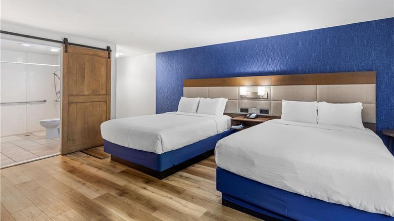 <b>SureStay Plus Hotel by BW Mammoth Lakes Room</b>. Images powered by <a href="https://iceportal.shijigroup.com/" title="IcePortal" target="_blank">IcePortal</a>.