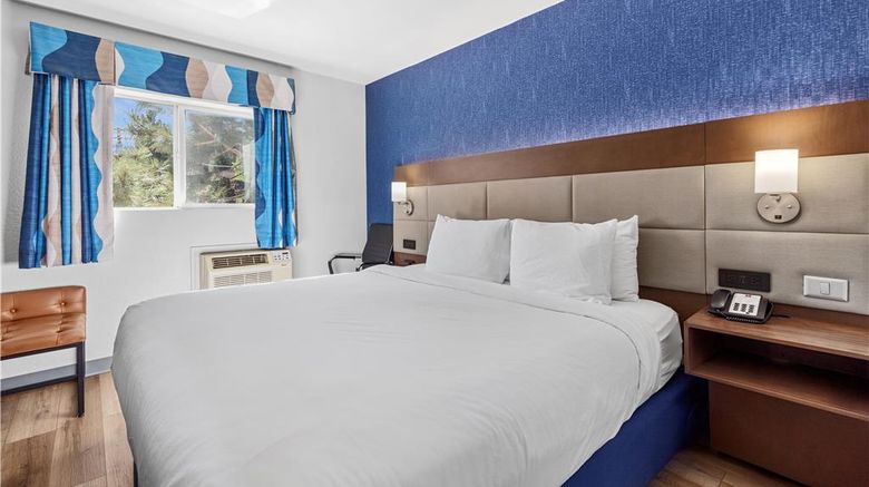 <b>SureStay Plus Hotel by BW Mammoth Lakes Room</b>. Images powered by <a href="https://iceportal.shijigroup.com/" title="IcePortal" target="_blank">IcePortal</a>.