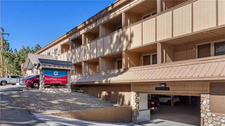 <b>SureStay Plus Hotel by BW Mammoth Lakes Exterior</b>. Images powered by <a href="https://iceportal.shijigroup.com/" title="IcePortal" target="_blank">IcePortal</a>.