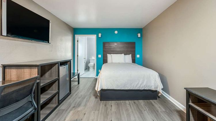 Econo Lodge Russellville Room