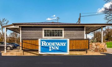 Rodeway Inn Berryville