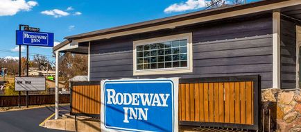 Rodeway Inn Berryville Exterior