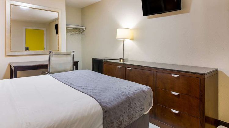 Rodeway Inn Berryville Room