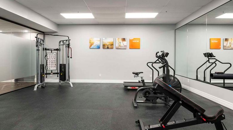 <b>Comfort Hotel Niagara Falls Health</b>. Images powered by <a href="https://iceportal.shijigroup.com/" title="IcePortal" target="_blank">IcePortal</a>.