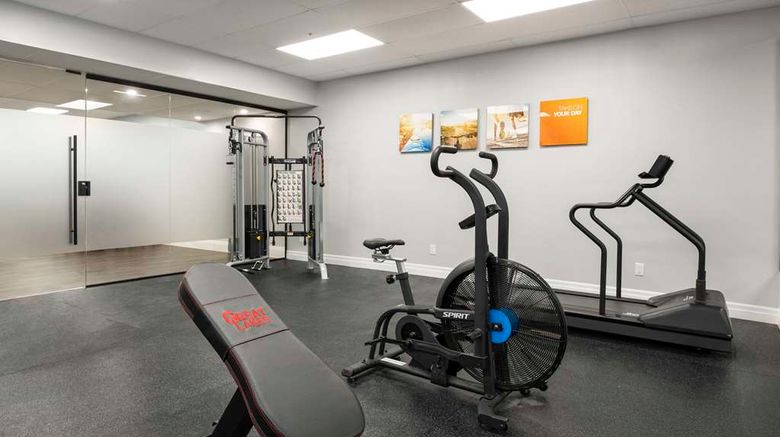 <b>Comfort Hotel Niagara Falls Health</b>. Images powered by <a href="https://iceportal.shijigroup.com/" title="IcePortal" target="_blank">IcePortal</a>.
